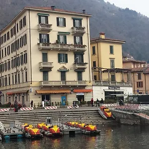 Al Porticciolo Di Sant'agostino , Como Italien